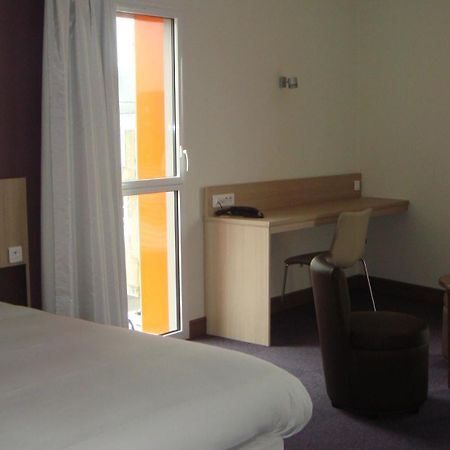 The Originals Access, Hotel Cholet Gare Eksteriør bilde